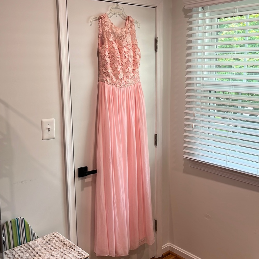 Beautiful Light Pink Gown Size 10